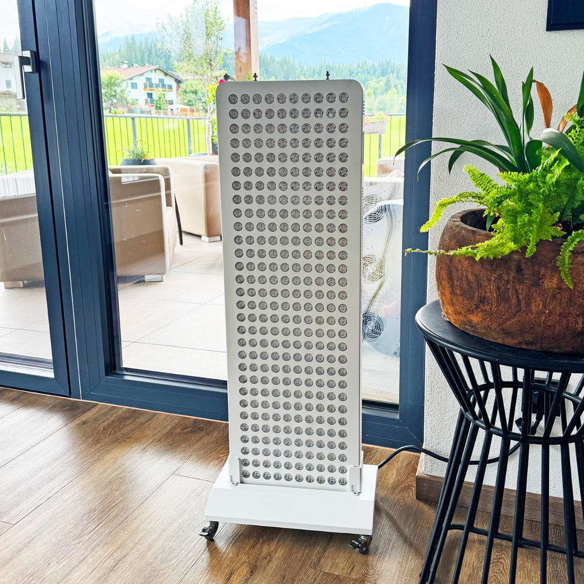 RLF1500 Red Light Panel